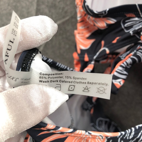 Zaful Floral Cut-Out Swim Dress Women 2X (16-18) Black Orange Floral Tie Back - Picture 4 of 10